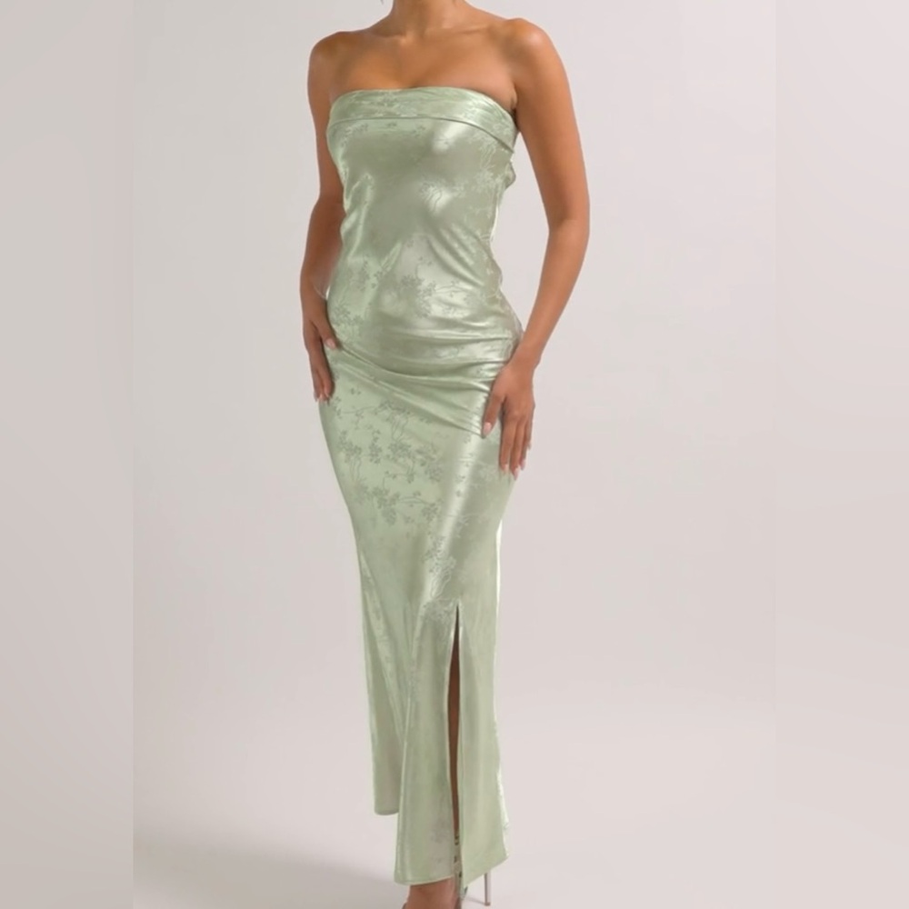 Elegant Green Satin Dress XS